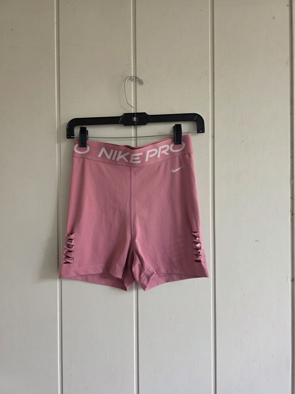 Nike Pro Pink Cutout Bike Shorts Sz Medium